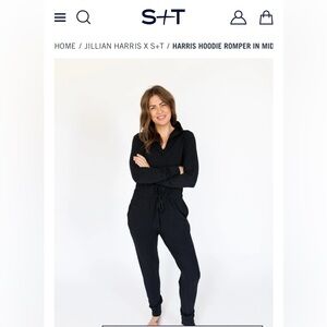 Smash and Tess Harris Hoodie Black L